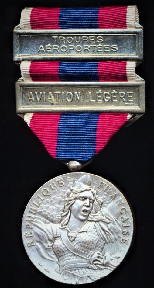 France: National Defence Medal (Medaille de la Defense Nationale). Paris Mint model. Second class, or 'Silver' grade, with 2 x clasps 'Aviation Legere' & 'Troupes Aeroportees'