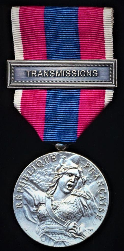France: National Defence Medal (Medaille de la Defense Nationale). Paris Mint model. 2nd Class, or 'Silver' grade with clasp 'Transmissions'