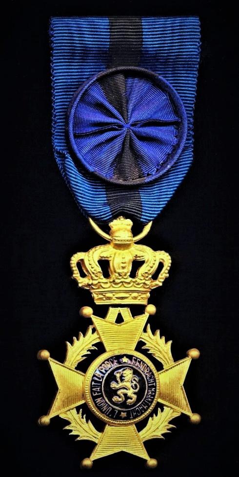 Belgium: Order of Leopold II (Ordre de Leopold II, / Orde van Leopold II). 4th Class. 'Officer' breast badge'. With bi-lingual language obverse legend (1951-) and silk rosette on riband