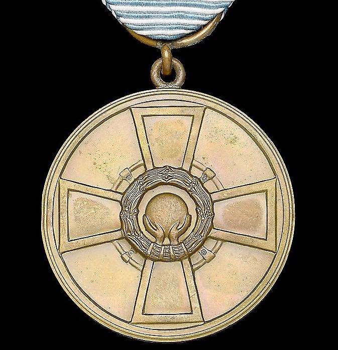 Finland: Medal of Physical Education and Sports. Bronze grade. 1st type badge with 1945 reverse legend 'Urheilu Isanmaa'