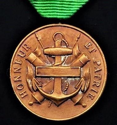 France: Volunteers Service Medal (Medaille d'Engage Volontaire avec 'Engage Volontaire'). With clasp (agrafe) 'Engage Volontaire'
