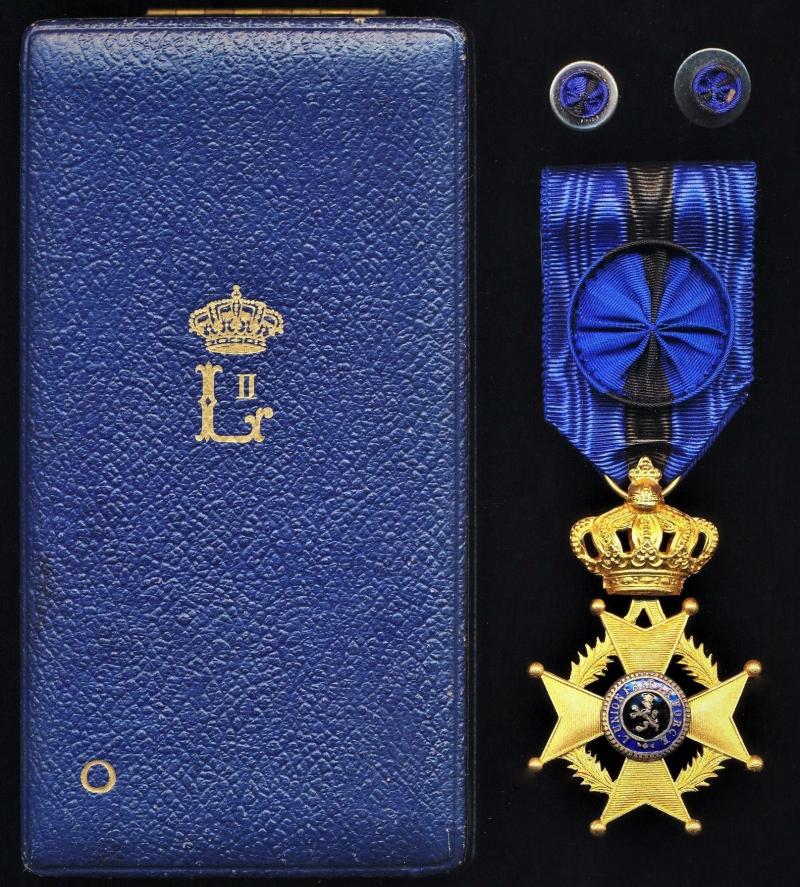 Belgium: Order of Leopold II (Ordre de Leopold II, / Orde van Leopold II). 4th Class. 'Officer' breast badge'. With uni-lingual 'French' language obverse legend (1908-1951) and silk rosette on riband
