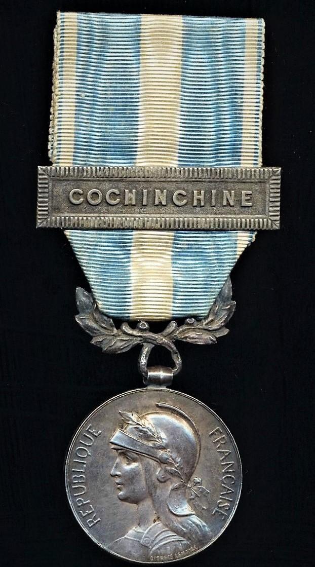 France: Colonial Medal (Medaille Coloniale). 1st type Paris Mint 'Premier Type' medal with bi-face wreath suspension. With 1 x clasp (agrafe) 'Cochinchine'