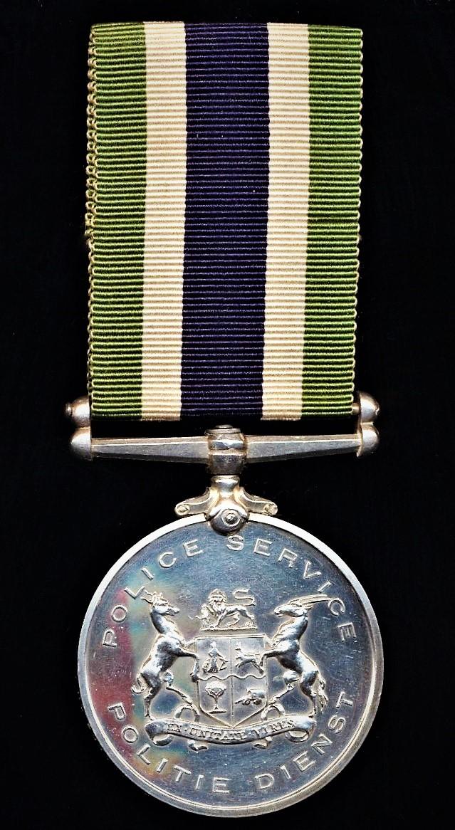 Union of South Africa: Police Good Service Medal. 1st type (No 2883 (F) 2/C Sergeant. M. G. Bartholomew.)