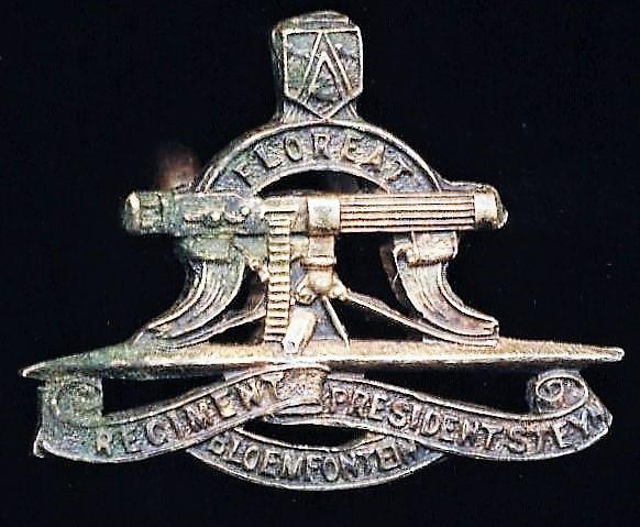 Union of South Africa: Regiment President Steyn. Silver or Silver plated Officers mess dress collar badge