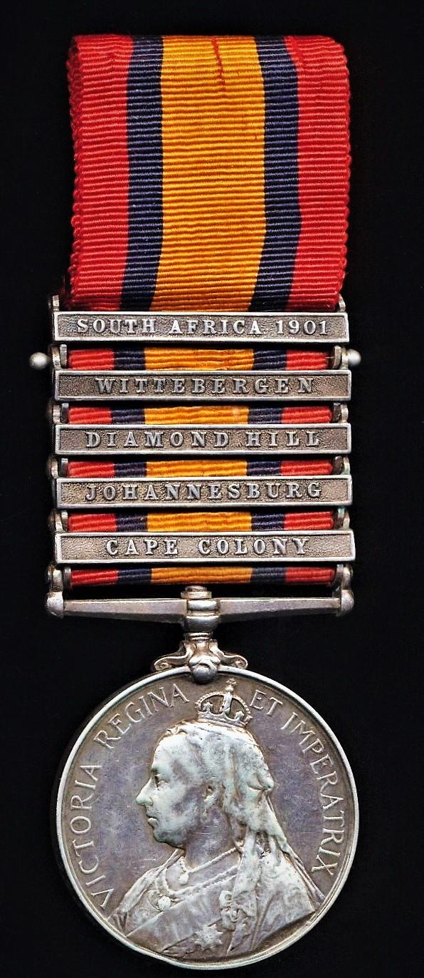 Queens South Africa Medal 1899-1902. Silver issue with 5 x clasps 'Cape Colony', 'Johannesburg', 'Transvaal', 'Diamond Hill', 'Wittebergen' & 'South Africa 1901' (3930. Pvte. R. Arnold. 17/Lcrs.)