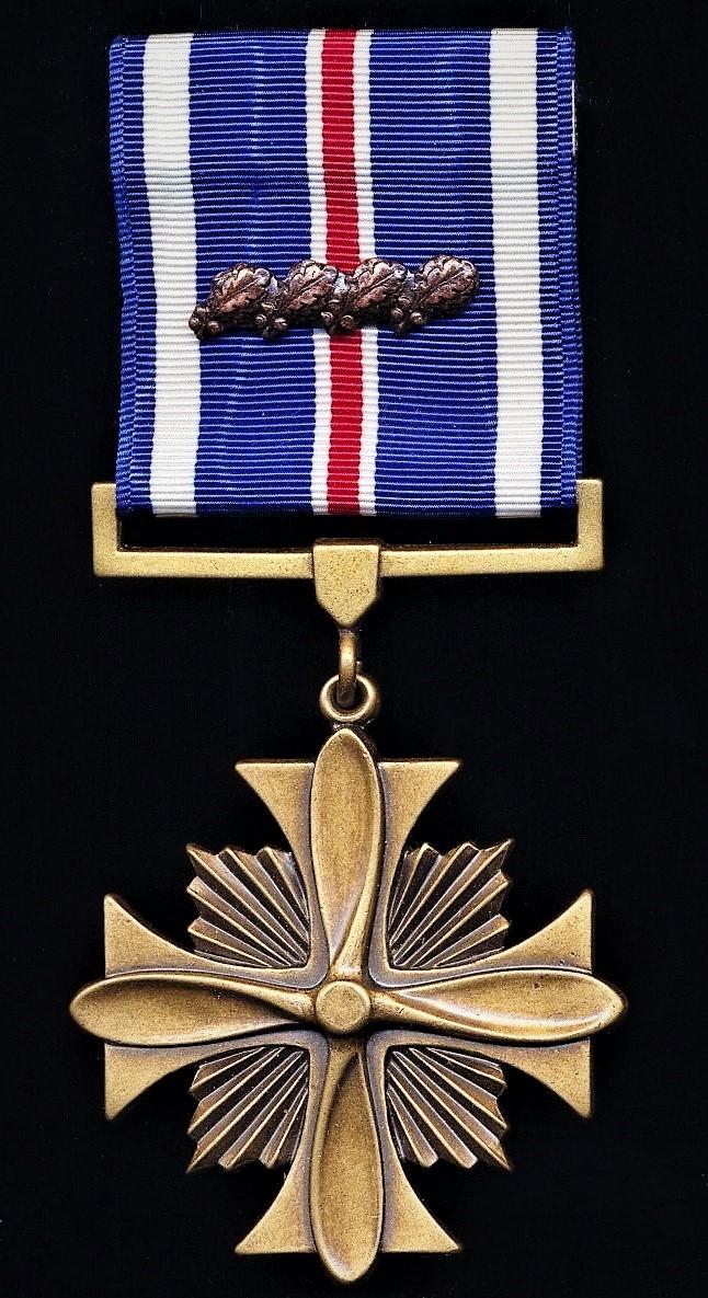 Aberdeen Medals United States Distinguished Flying Cross With 4 X 