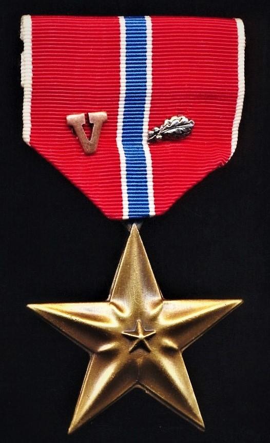 United States: Bronze Star Medal. With 'V' Combat Valor & 'Silver Oakleaf Cluster'. 1950-1970 era issue