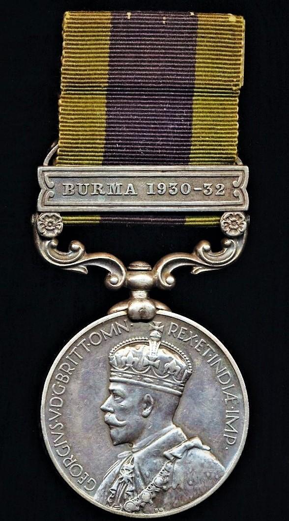 India General Service Medal 1908-1935. GV 2nd issue with clasp 'Burma 1930-32' (3966 Rfm. Lang Tang, 10-20 Burma Rif.)