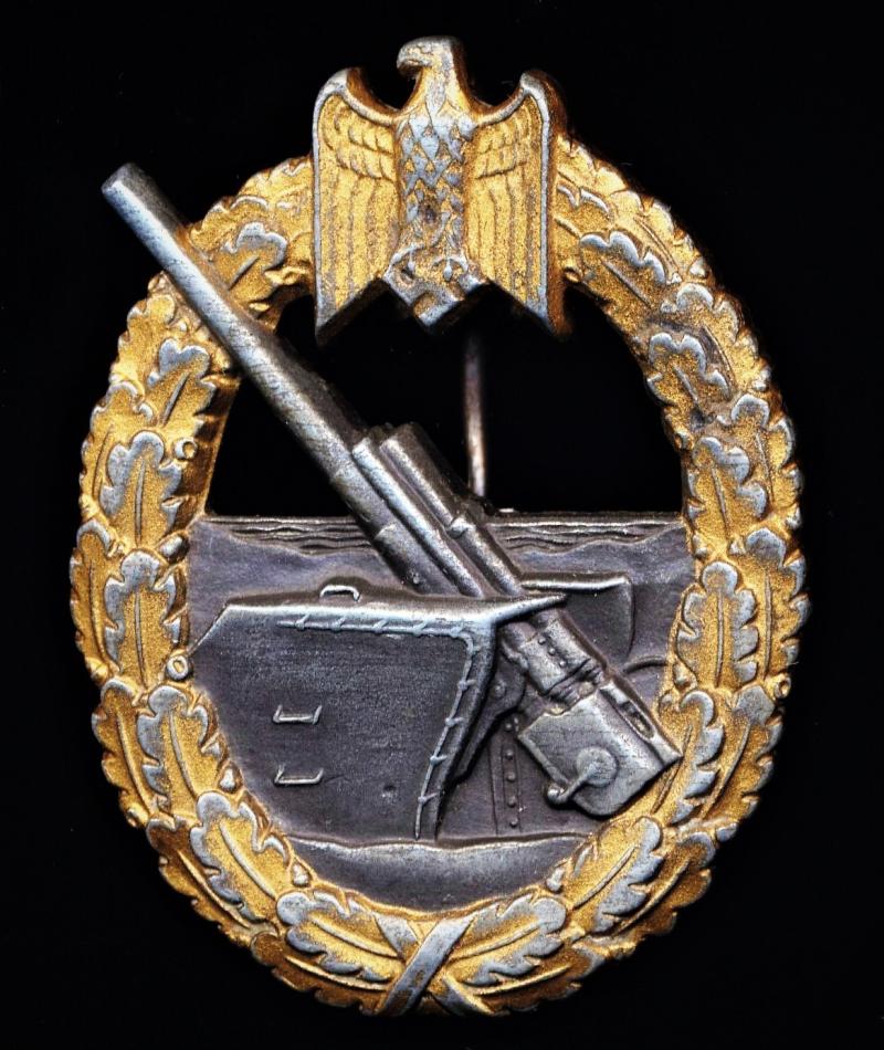 Germany (Third Reich): Kriegsmarine War Badge for the Coastal Artillery (Kriegsabzeichen für die Marineartillerie)
