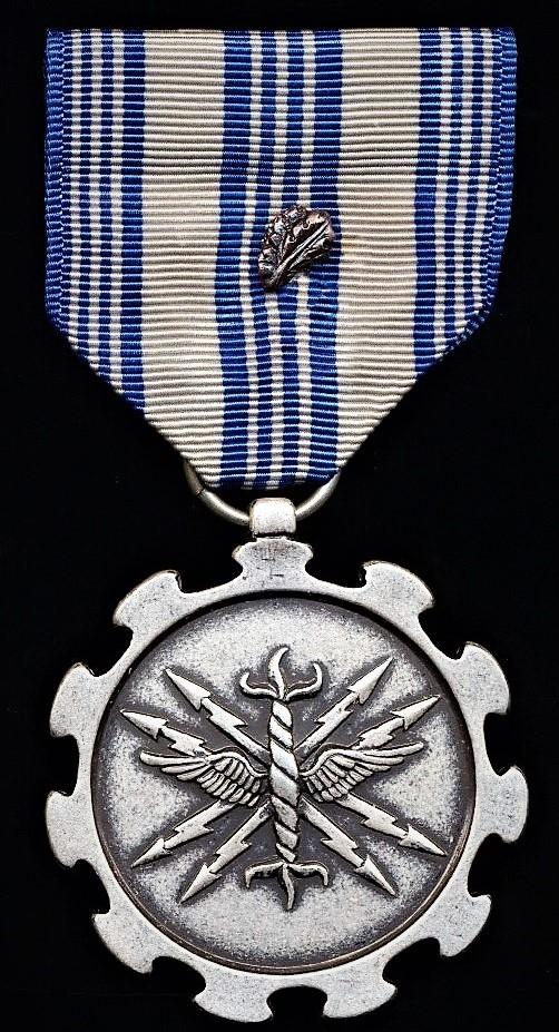 United States: Air & Space Achievement Medal (established 1980). With bronze 'Oakleaf Cluster' on riband