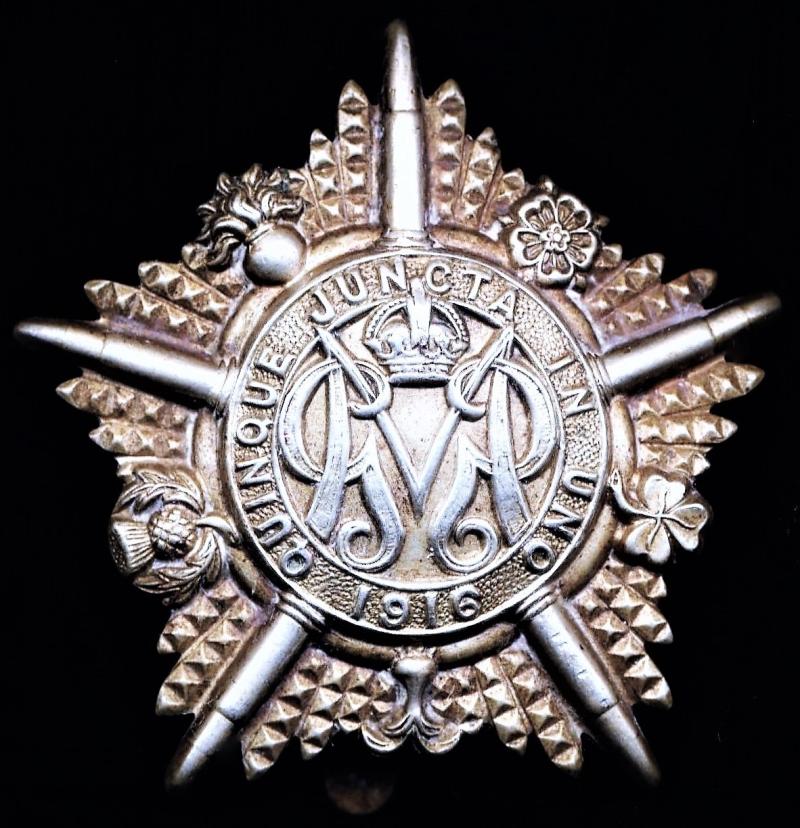 Machine Gun Guards (1916): Other Ranks white metal cap badge (1916-1918)
