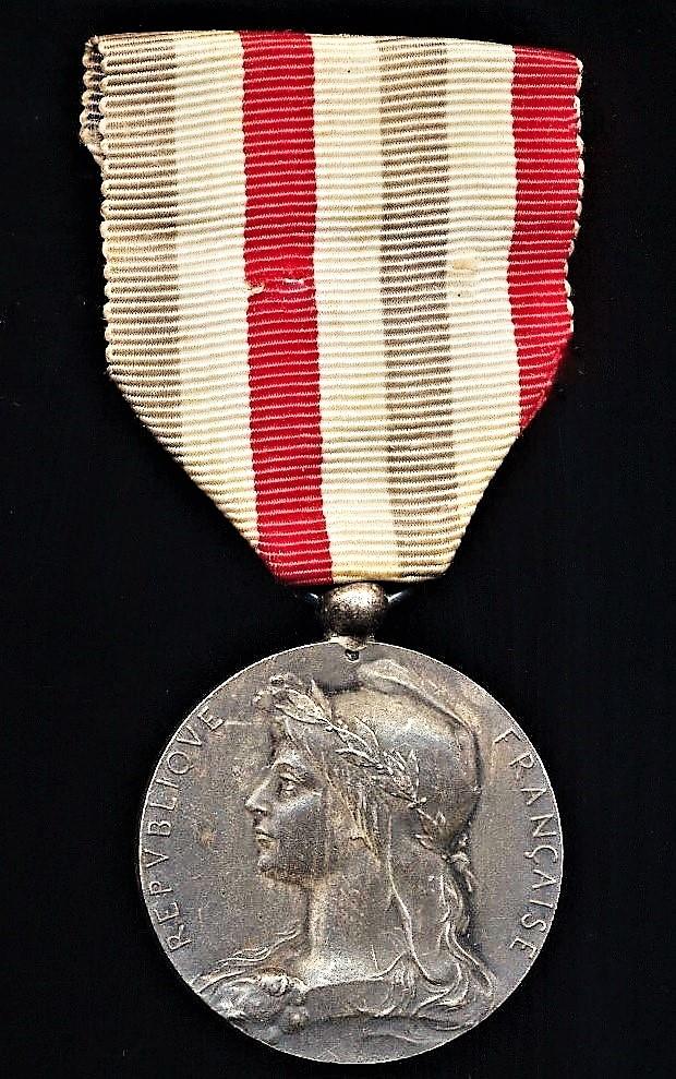 France: Medal of Honour of the Railways (Medaille d'Honneur des Chemins de Fer, 1st modele, en argent). 1st type in hallmarked silver
