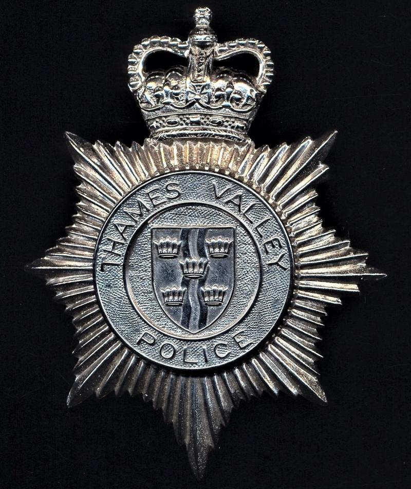 British Police: Thames Valley Police.  EIIR Queen's Crown 'Helmet' plate