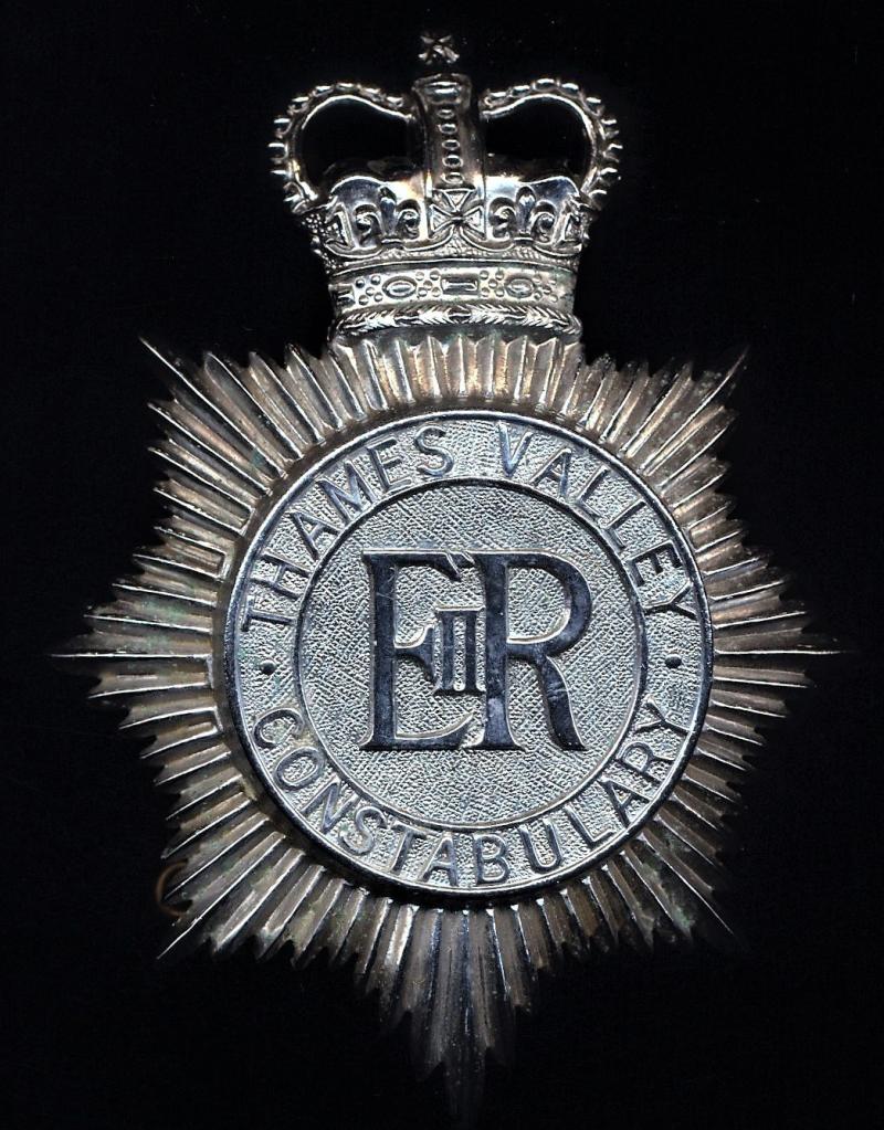 British Police: Thames Valley Constabulary.  EIIR Queen's Crown 'Helmet' plate