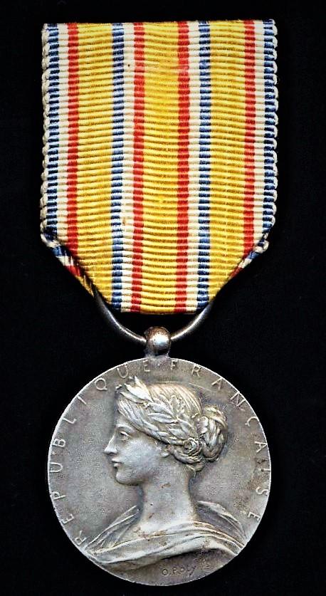 Medal of Honour for Firefighters (Médaille d'Honneur des Sapeurs Pompiers). 2nd Type. Silver. 1901-1935 issue