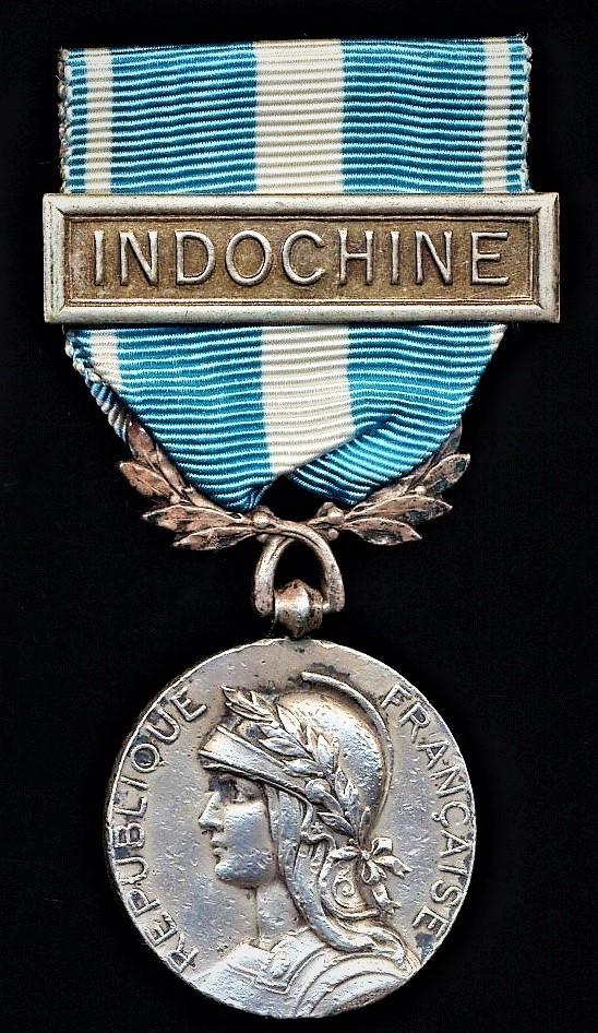 Colonial Medal (la Medaille Coloniale). 2nd type Paris Mint medal. With clasp 'Indochine'