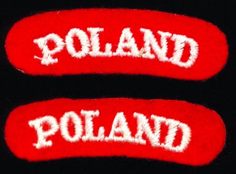 Poland: Pair of cloth shoulder titles for wear on 'Battledress'