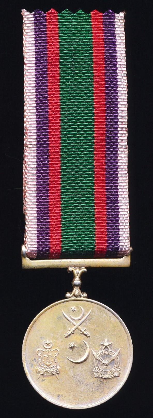 Pakistan: 1965 Pakistan-India War Medal (Tamgha-e-Jang 1965)