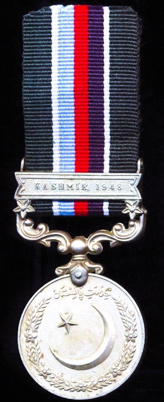 Pakistan: General Service Medal 1947 (Tamgha-i-Diffa 1947). With clasp in English 'Kashmir 1948'