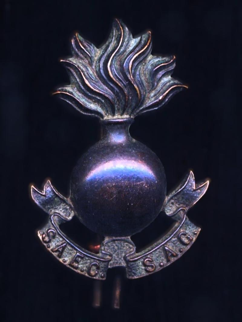 Union of South Africa: South African Corps of Engineers (S.A.E.C.). Officers blackened bronze beret or collar badge