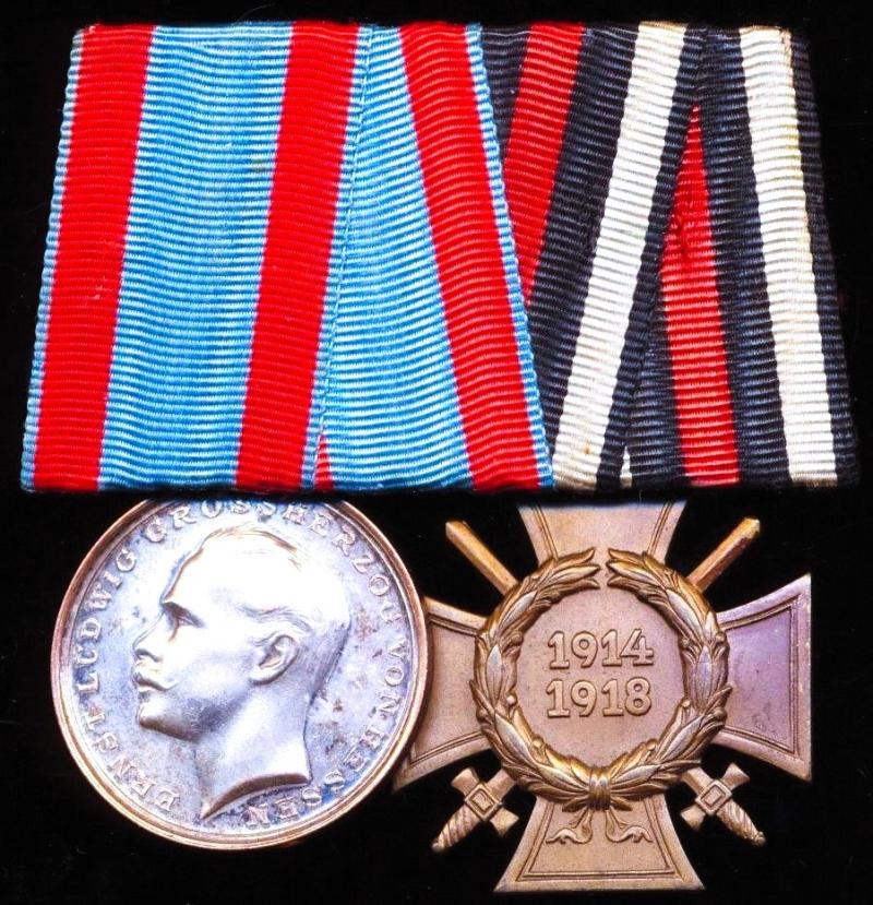 An Imperial Germany Great War 'Gallantry' medal pair on 'Parade Mount', as worn by a decorated German veteran from 'Hesse State':