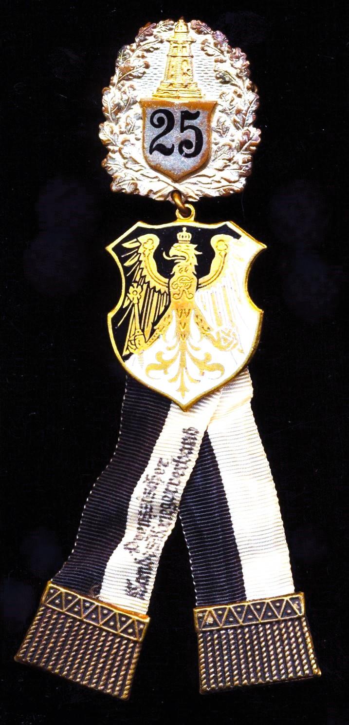 Germany (Weimar Republic): A 'Preußischer Landeskriegerverband Mitgliedsabzeichen' Prussian War Veterans Association 25 Year Membership Badge