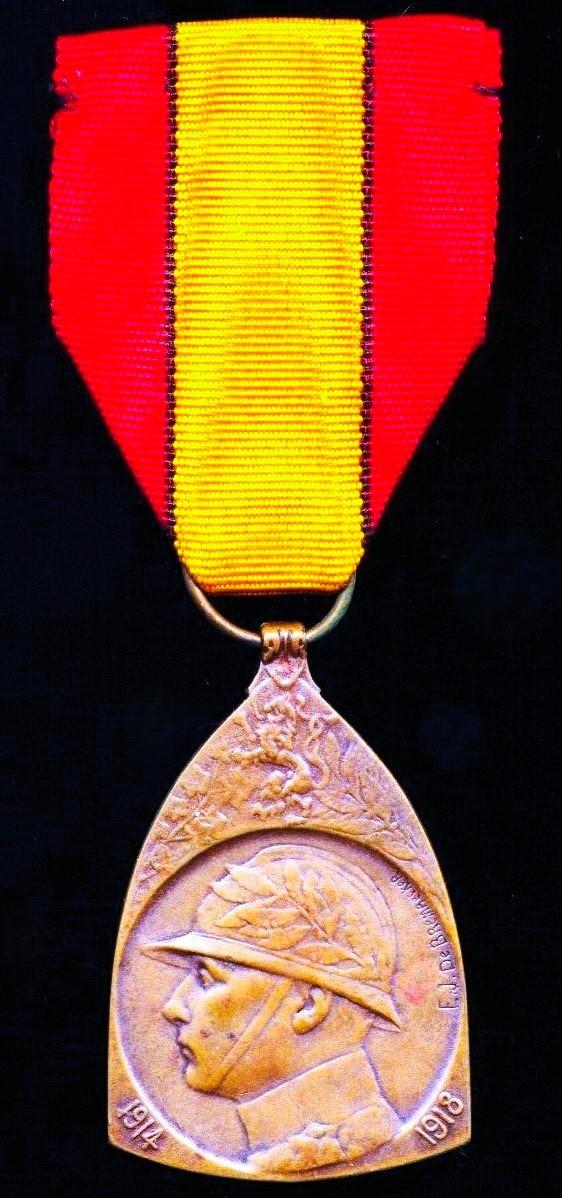 Belgium: Commemorative War Medal 1914-1918 (Medaille Commemorative de la Guerre / Oorlogsherinnerinsmedaille 1914-1918)