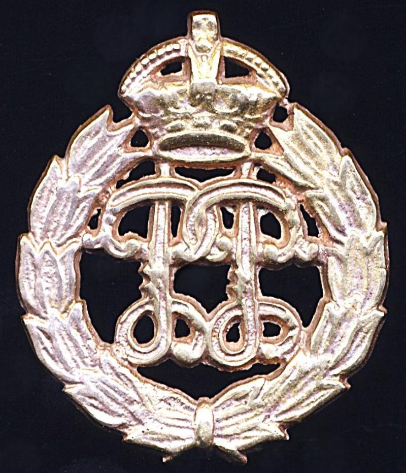 British India: Punjab Police. King's Crown, white metal cap badge. Circa 1911-1947