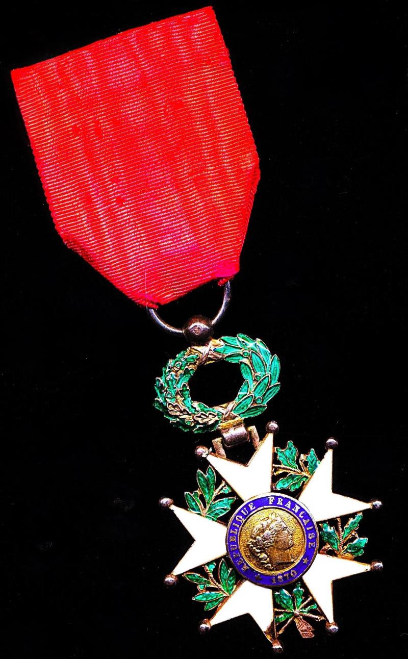 France: Legion of Honour (La Legion D'Honneur). 5th Class 'Chevalier' (Knight) breast badge in silver, gilt & enamel. An award of the 3rd Republic (circa 1870-1940). With dated '1870' obverse