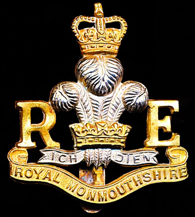 Royal Monmouthshire Engineers. EIIR bi-metal Queen's Crown cap badge