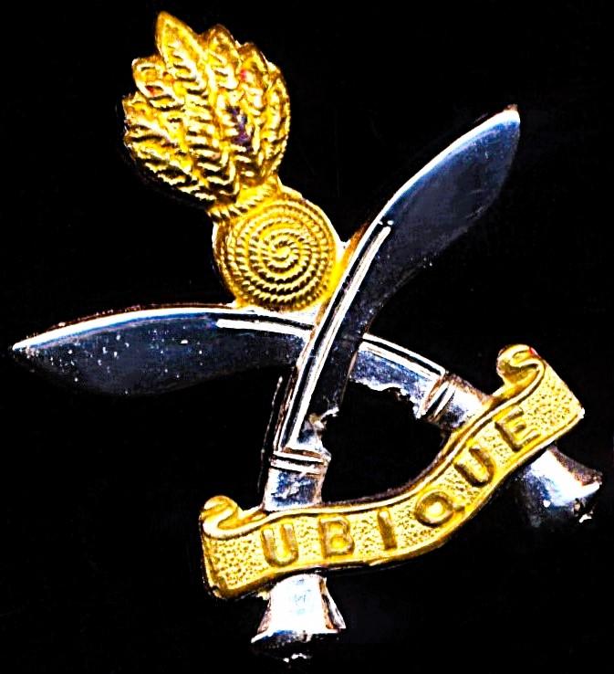 Gurkha Engineers. Cap badge. Bi-metal