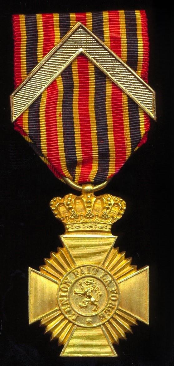 Belgium: Military Decoration for Loyal Service, 1st class (Decoration Militaire pour Anciennet, 1st classe; Militair Ereteken voor Ancienniteit, 1st klasse)