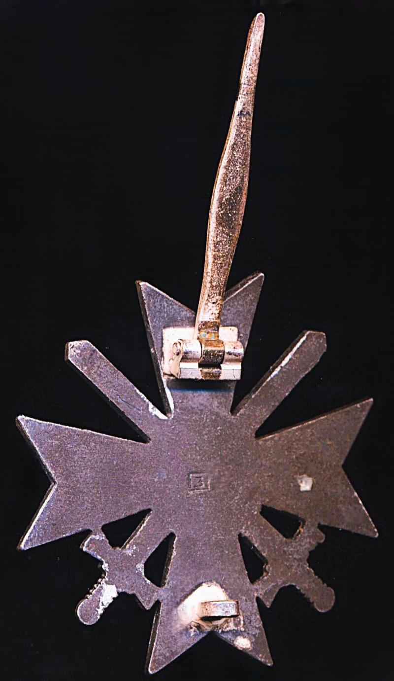 Germany (Third Reich): War Merit Cross (Kriegsverdienstkreuz). 1st Class breast badge. With swords. Maker marks for 'Wilhelm Deumer'