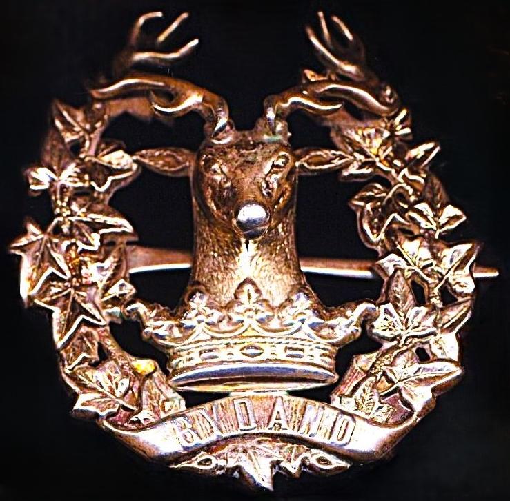 Gordon Highlanders: Officers Glengarry / Bonnet cap badge. Silver (hallmarked Edinburgh 1916) 