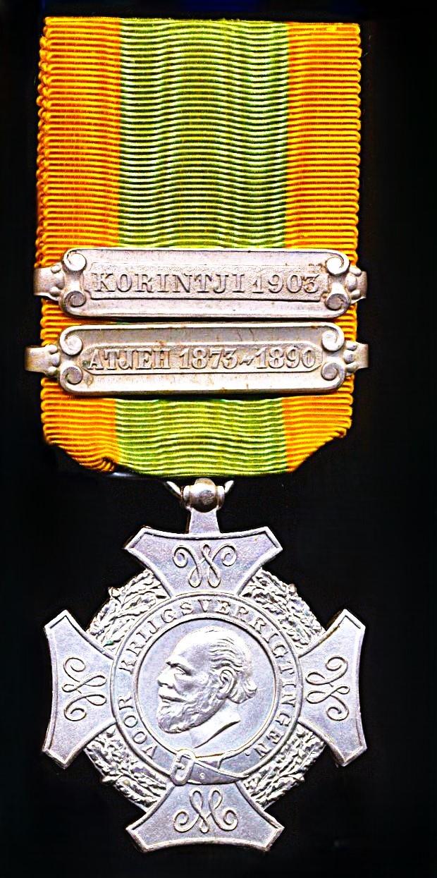 Netherlands Expeditions Cross (Expeditie-Kruis). 2nd Type Portrait Obverse. With 2 x clasps (or 'Gespen'). 'Atjeh 1873-1896' & 'Korintji 1903'