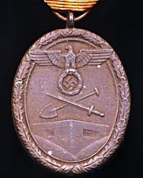 Germany (Third Reich): West Wall Medal (Deutsches Schutzwall-Ehrenzeichen)
