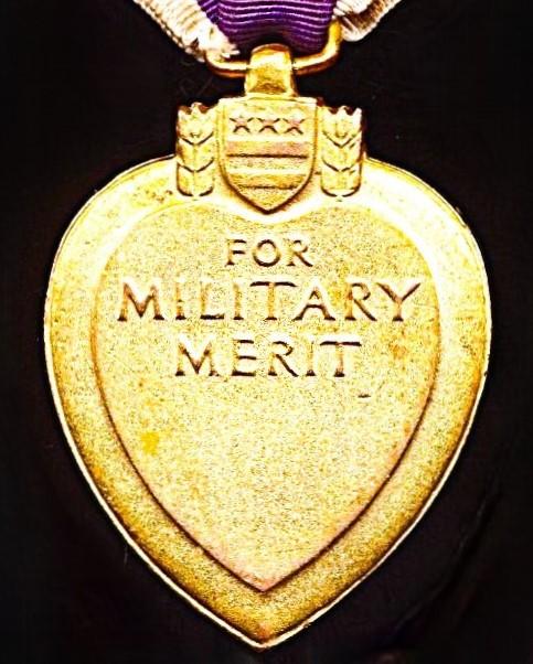 United States: Purple Heart Medal. Second World War issue Officially numbered on rim (98010)