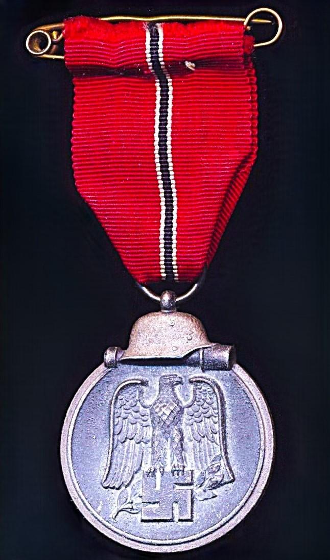 Germany (Third Reich): Winter Battle in the East 1941-2 (Ostmedaille). Popularly referred to as the 'Eastern Front Medal', or 'Winter War Medal'