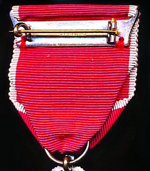 Order Of The Most Excellent Order of the British Empire (Civil). A 4th class Officers (O.B.E.) 2nd type breast badge. Silver gilt