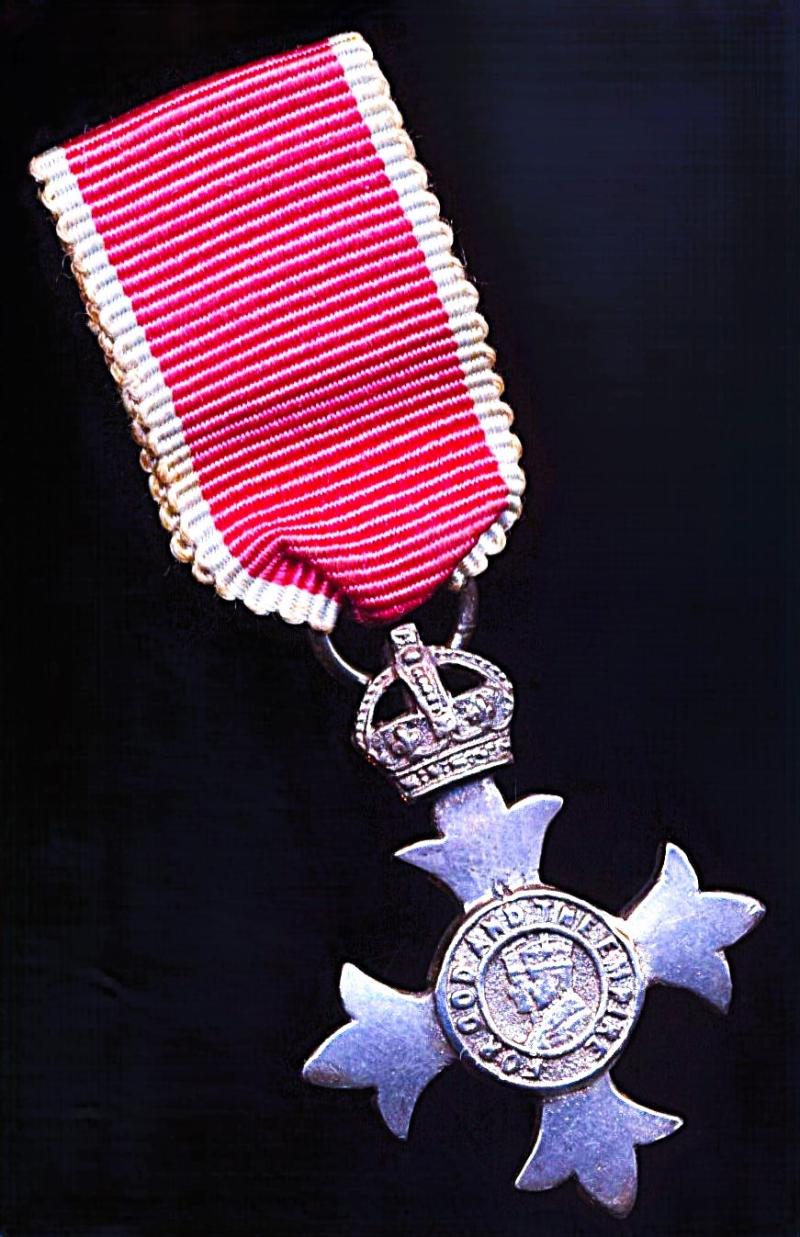 United Kingdom: Miniature Member of the Order of the British Empire (Civil). A Second Type' Member's breast badge, or M.B.E.. Silver