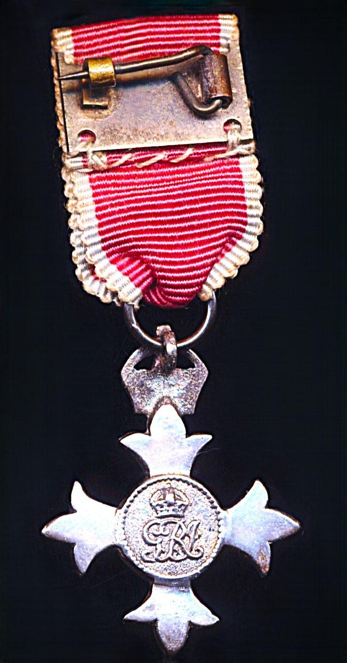 United Kingdom: Miniature Member of the Order of the British Empire (Civil). A Second Type' Member's breast badge, or M.B.E.. Silver